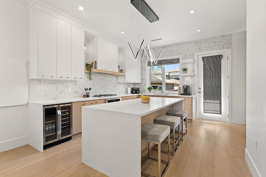 2848 W 23rd Avenue Vancouver, BC - 10