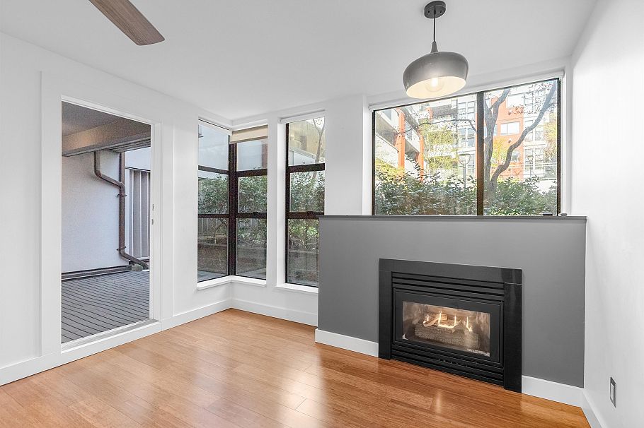 203 305 Lonsdale Avenue North Vancouver, BC - 12