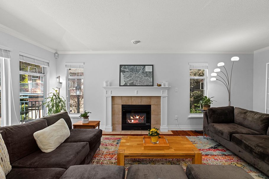 1188 Strathaven Drive North Vancouver, BC - 8