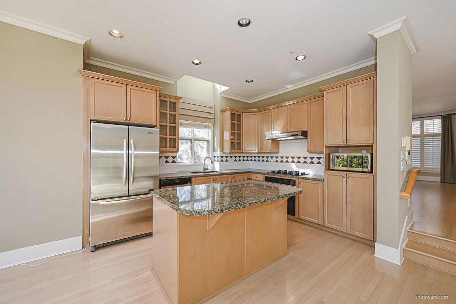 3998 W 32nd Avenue Vancouver, BC - 5