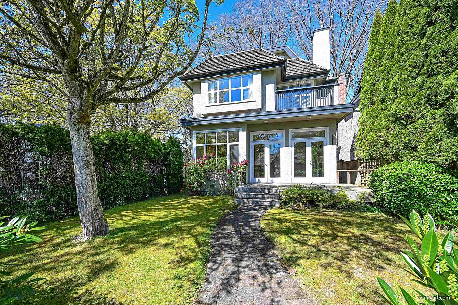 3998 W 32nd Avenue Vancouver, BC - 24