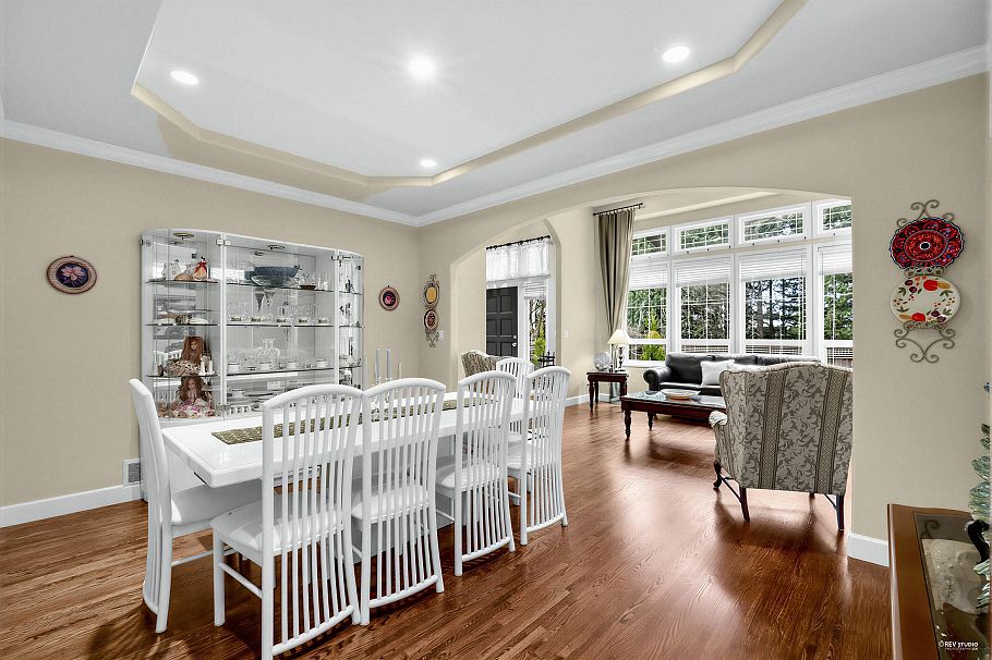 2244 Edgemont Boulevard North Vancouver, BC - 10