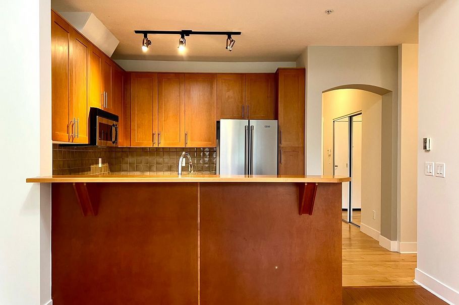 1314 4655 Valley Drive Vancouver, BC - 6