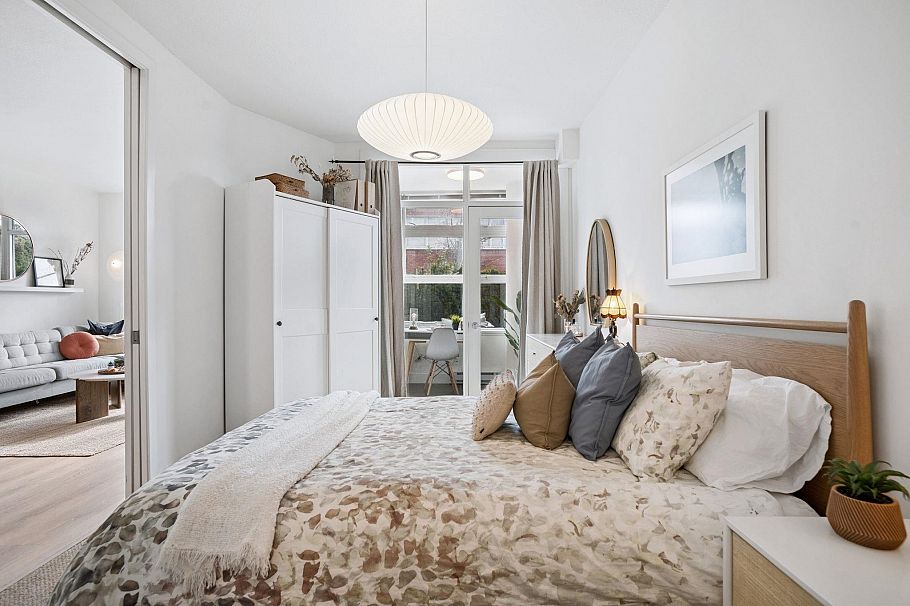 203 298 E 11th Avenue Vancouver, BC - 16