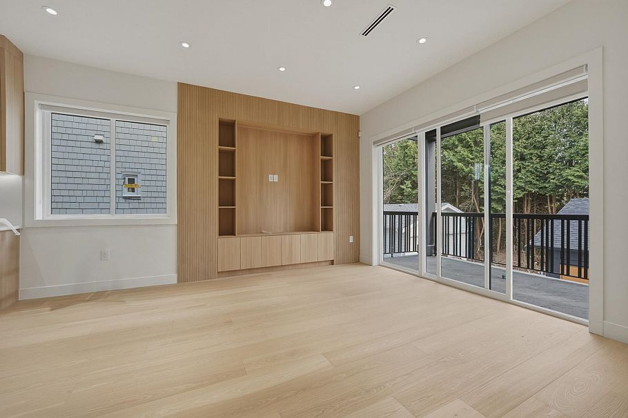 3118 W 42nd Avenue Vancouver, BC - 9