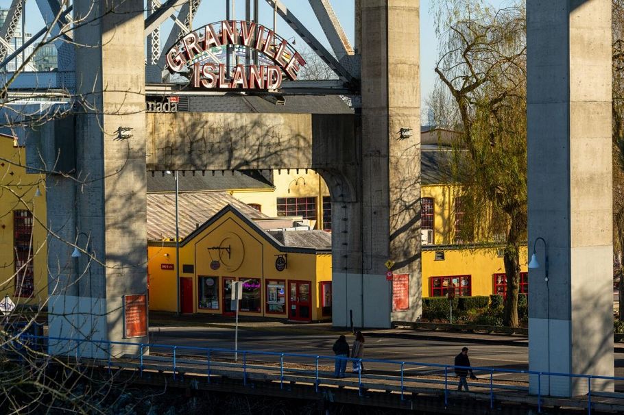 302 1502 Island Park Walk Vancouver, BC - 29