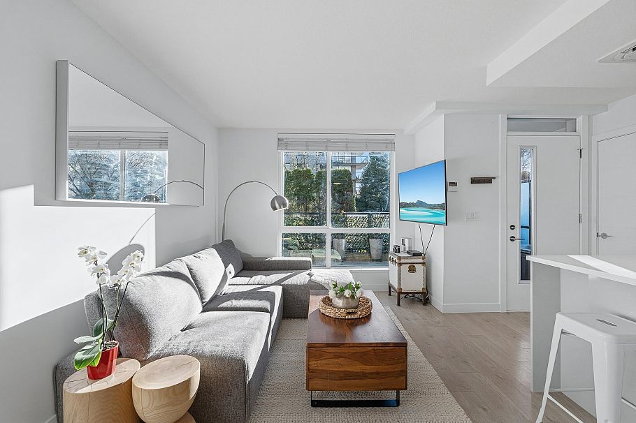 TH3 108 E 8th Street North Vancouver, BC - 4