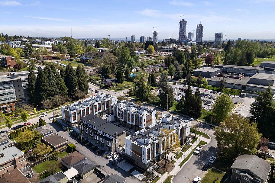873 W 33rd Avenue Vancouver, BC - 21