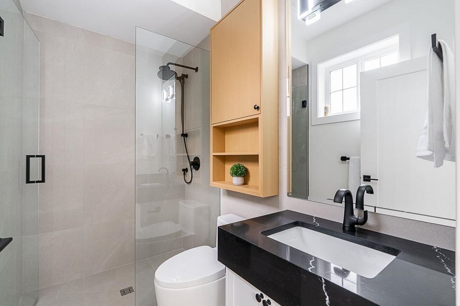 1 5304 Elgin Street Vancouver, BC - 15