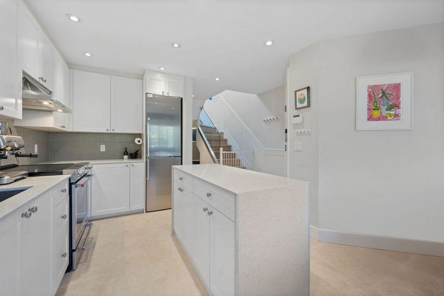 2 1214 W 7th Avenue Vancouver, BC - 5