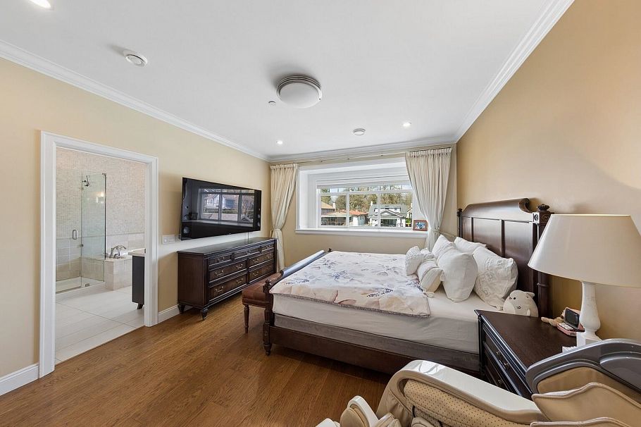 2911 W 35th Avenue Vancouver, BC - 19