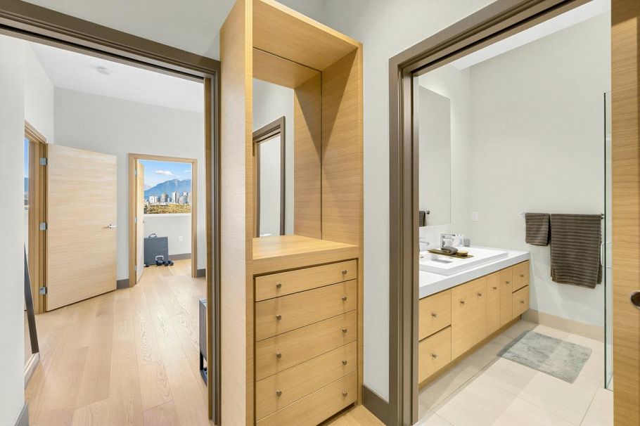 501 1510 W 6th Avenue Vancouver, BC - 27