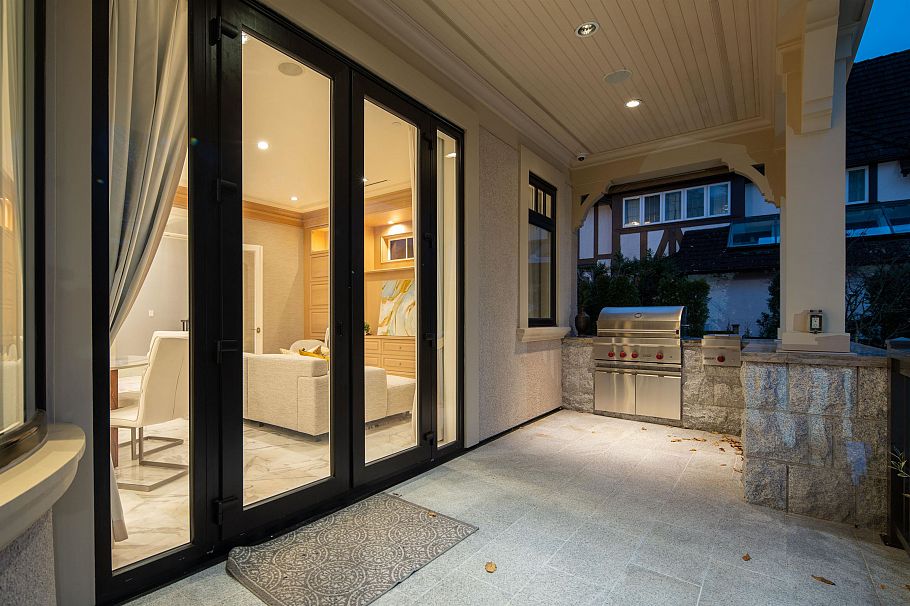 5755 Angus Drive Vancouver, BC - 35