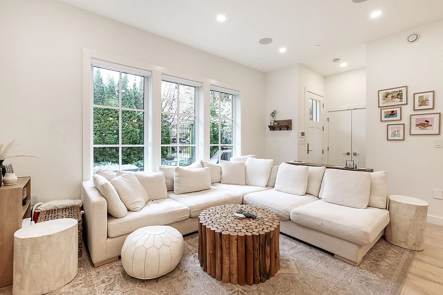 1 3640 W 2nd Avenue Vancouver, BC - 5