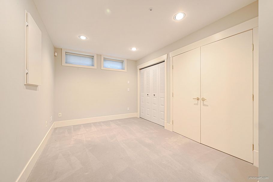3998 W 32nd Avenue Vancouver, BC - 12