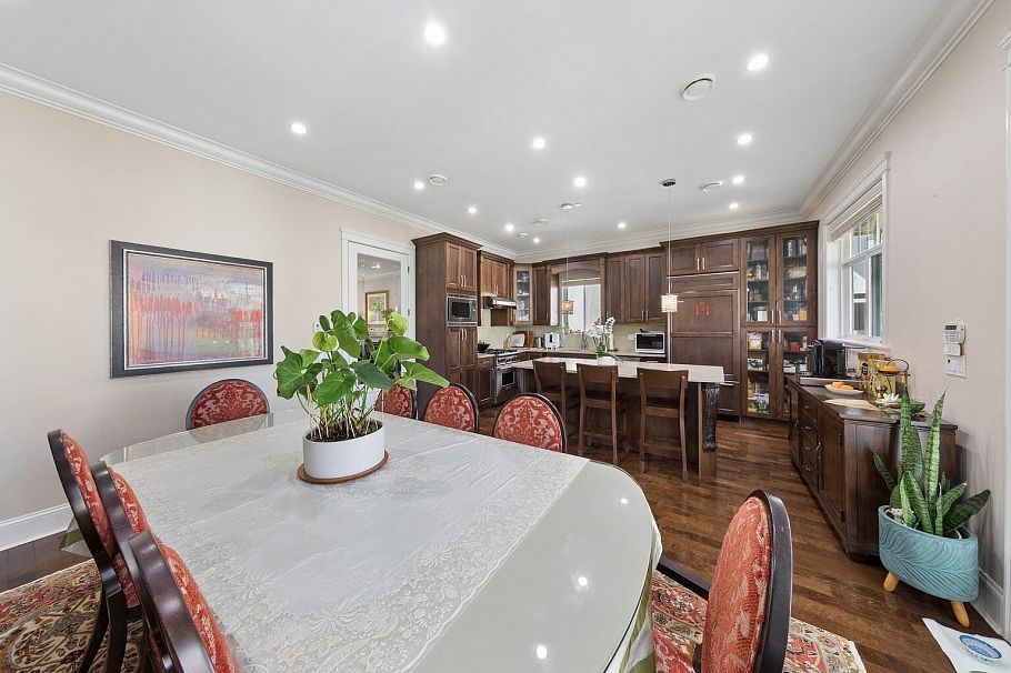 2911 W 35th Avenue Vancouver, BC - 12