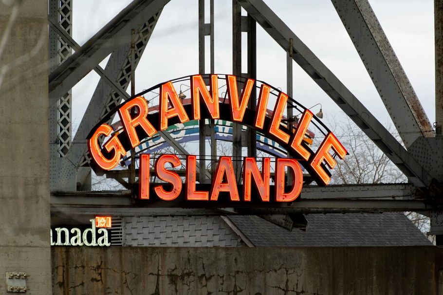 302 1502 Island Park Walk Vancouver, BC - 30