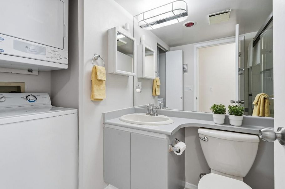 813 456 Moberly Road Vancouver, BC - 17