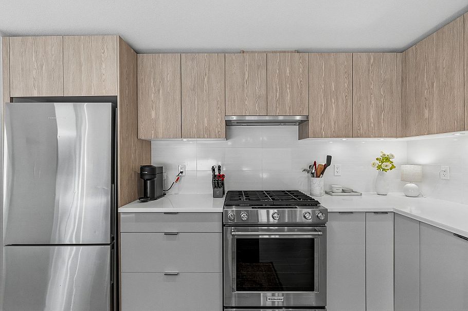 TH3 108 E 8th Street North Vancouver, BC - 8