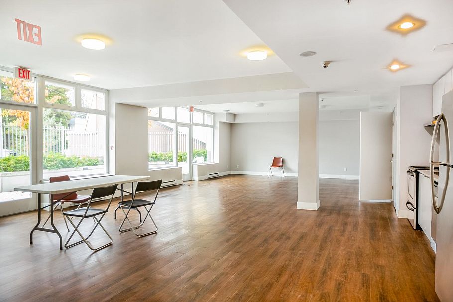 203 298 E 11th Avenue Vancouver, BC - 33