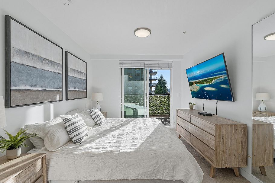 TH3 108 E 8th Street North Vancouver, BC - 14