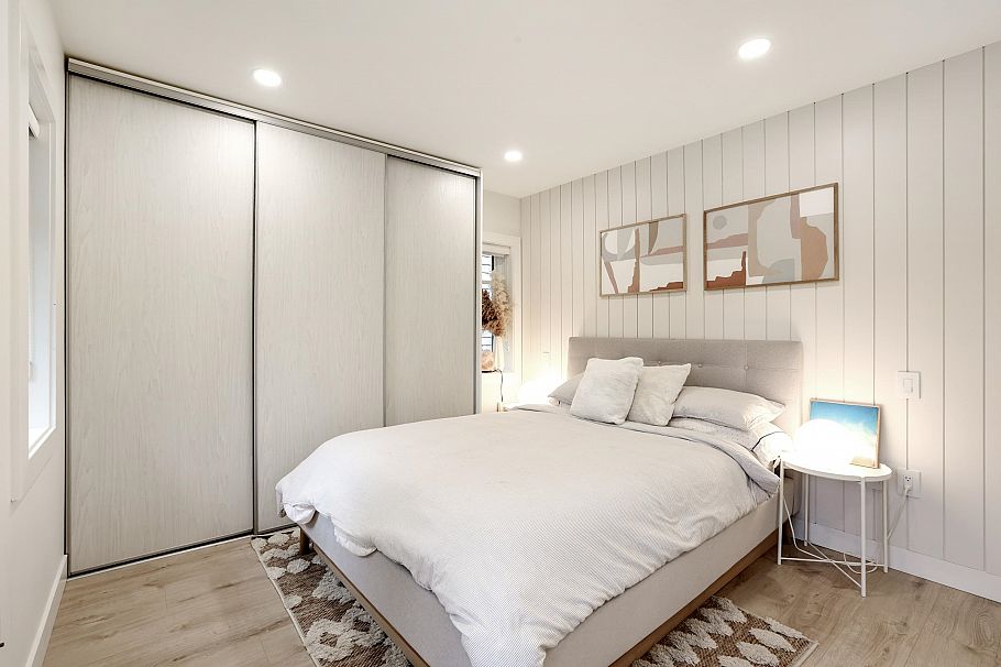 1 3640 W 2nd Avenue Vancouver, BC - 17