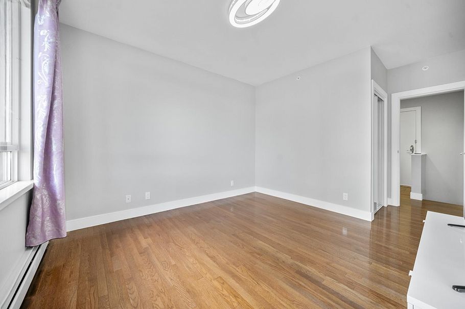 PH1003 1288 Marinaside Crescent Vancouver, BC - 13