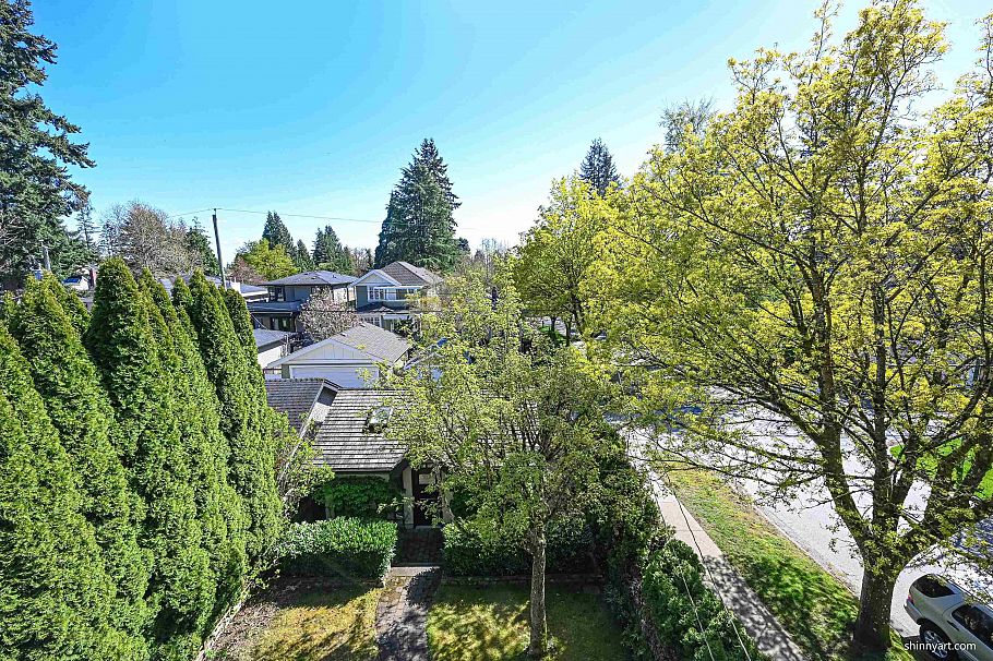 3998 W 32nd Avenue Vancouver, BC - 21