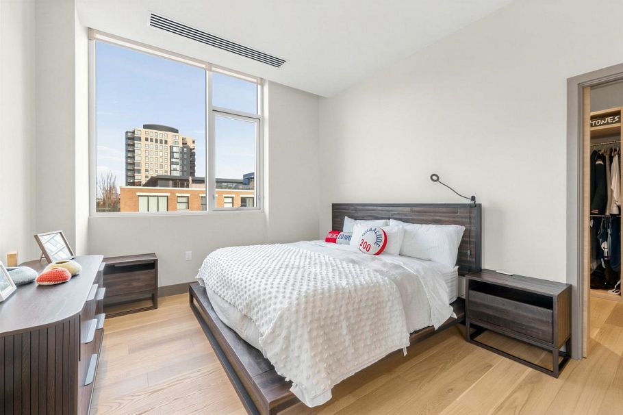 501 1510 W 6th Avenue Vancouver, BC - 24