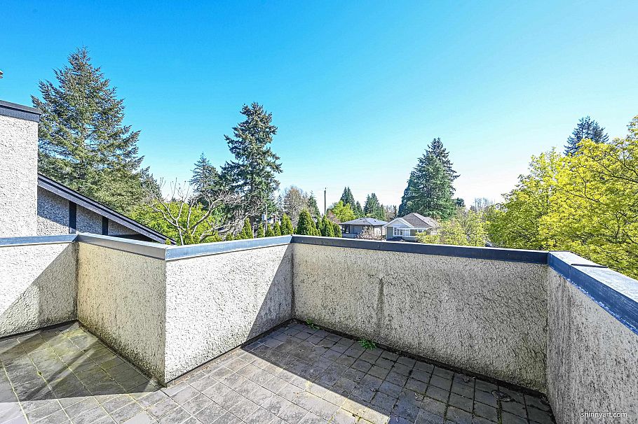 3998 W 32nd Avenue Vancouver, BC - 20