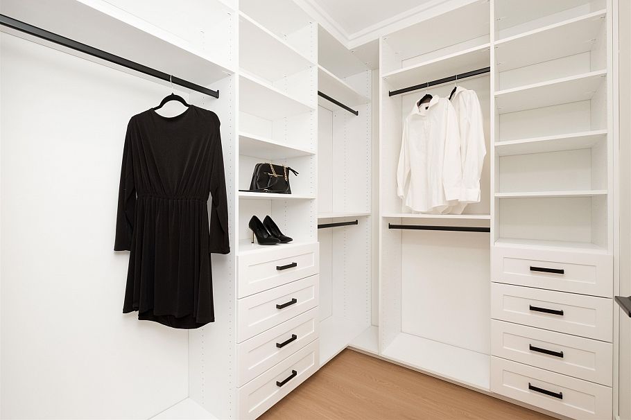 3 2667 E Pender Street Vancouver, BC - 22