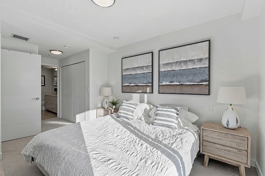 TH3 108 E 8th Street North Vancouver, BC - 15