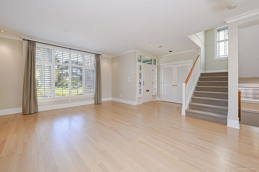 3998 W 32nd Avenue Vancouver, BC - 2