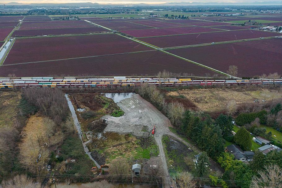 17260 River Road Richmond, BC - 13