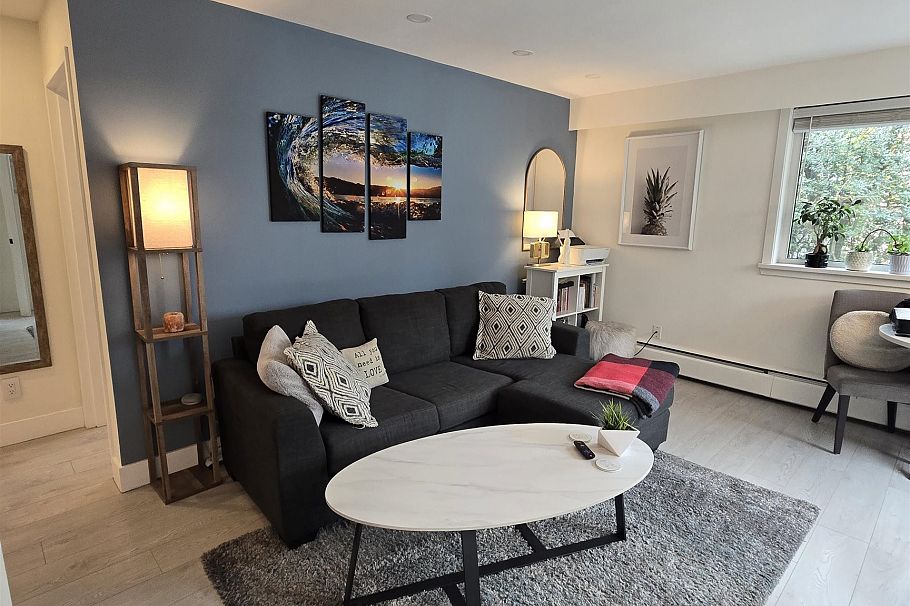 101 2121 W 6th Avenue Vancouver, BC - 5