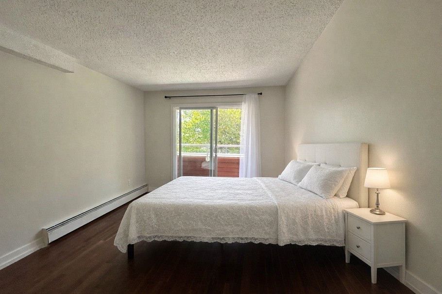 202 250 W 1st Street North Vancouver, BC - 5