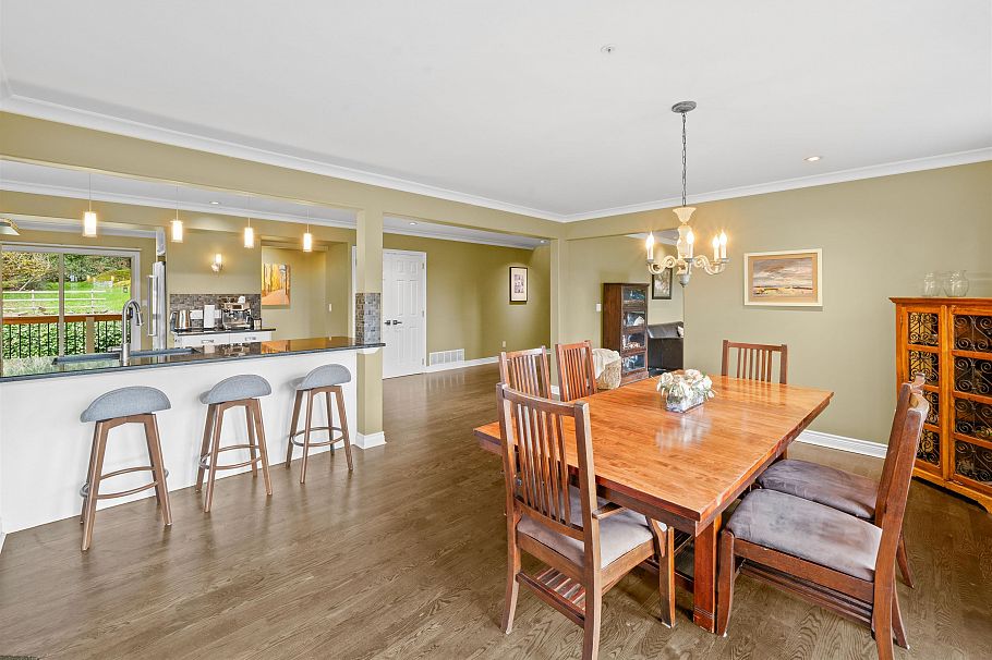 4622 Cove Cliff Road North Vancouver, BC - 14