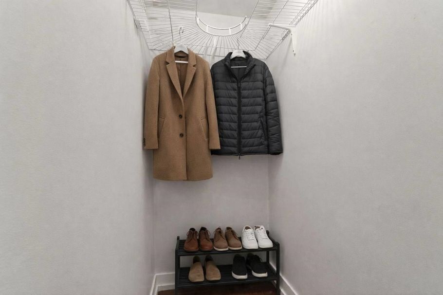 202 250 W 1st Street North Vancouver, BC - 9