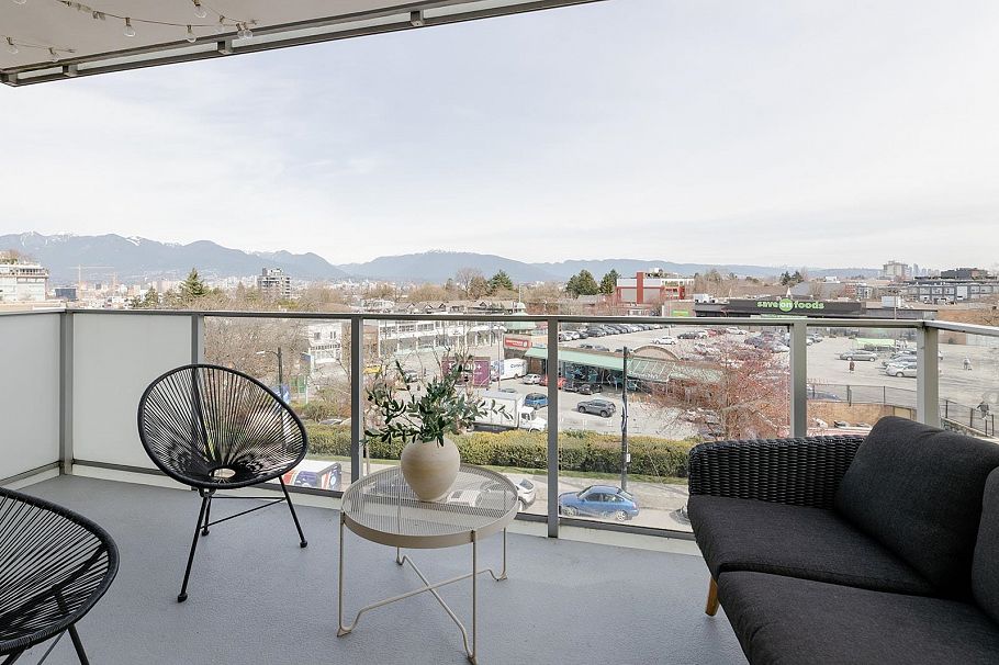 305 285 E 10th Avenue Vancouver, BC - 13