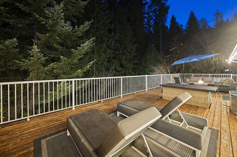 2569 Hyannis Point North Vancouver, BC - 26