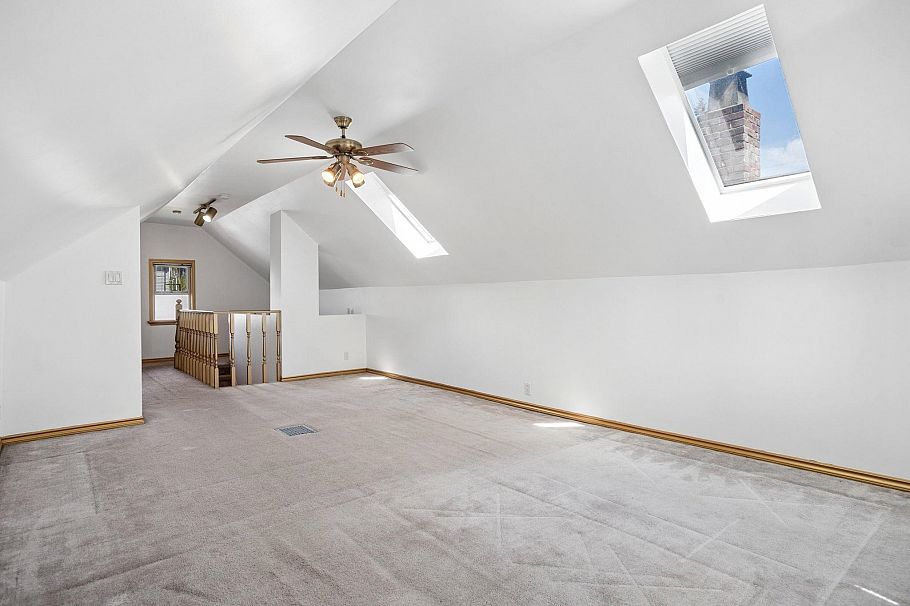 1861 E Kent Avenue North Avenue Vancouver, BC - 18