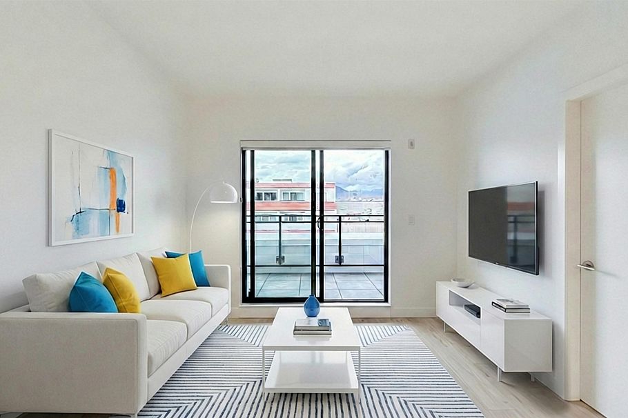204 1680 E 12th Avenue Vancouver, BC - 2