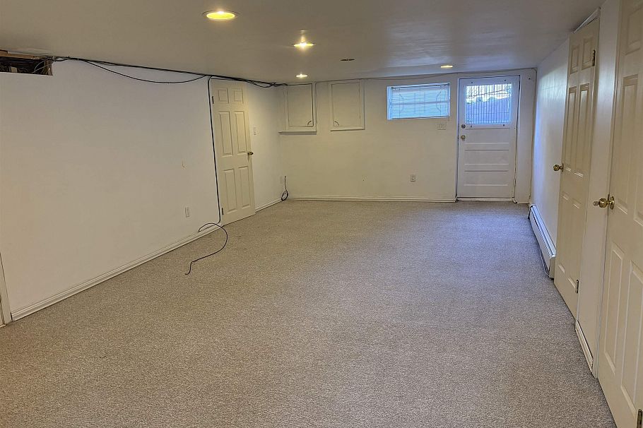 1603 W 49th Avenue Vancouver, BC - 21