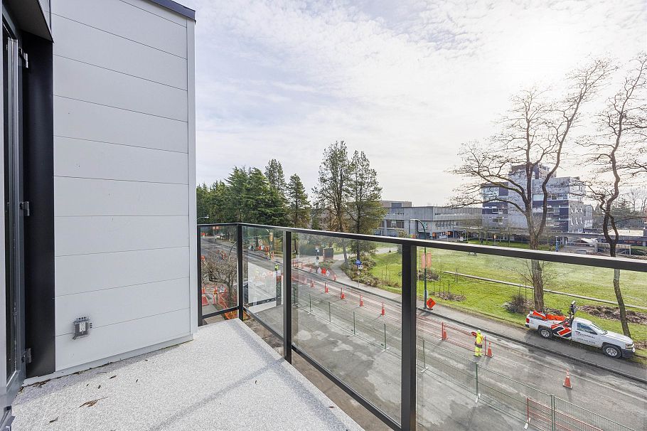 404 6485 Manitoba Street Vancouver, BC - 21