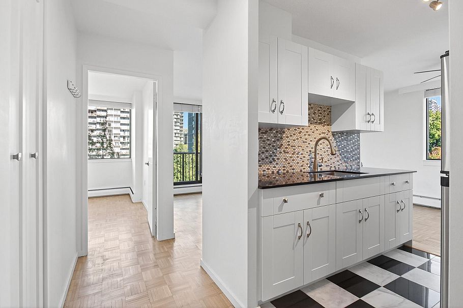 804 1330 Harwood Street Vancouver, BC - 12