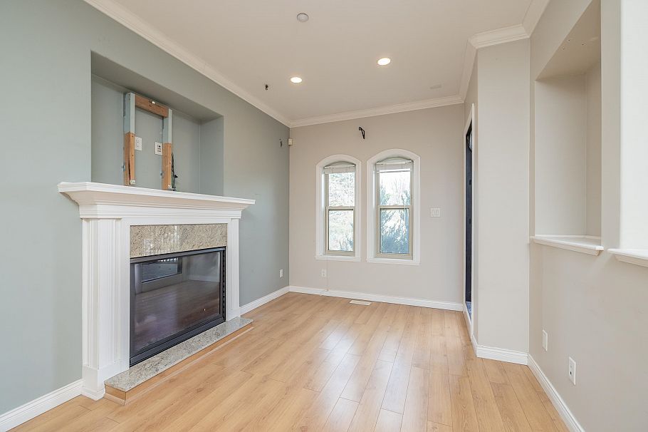 2638 Charles Street Vancouver, BC - 7