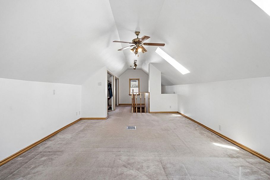 1861 E Kent Avenue North Avenue Vancouver, BC - 17