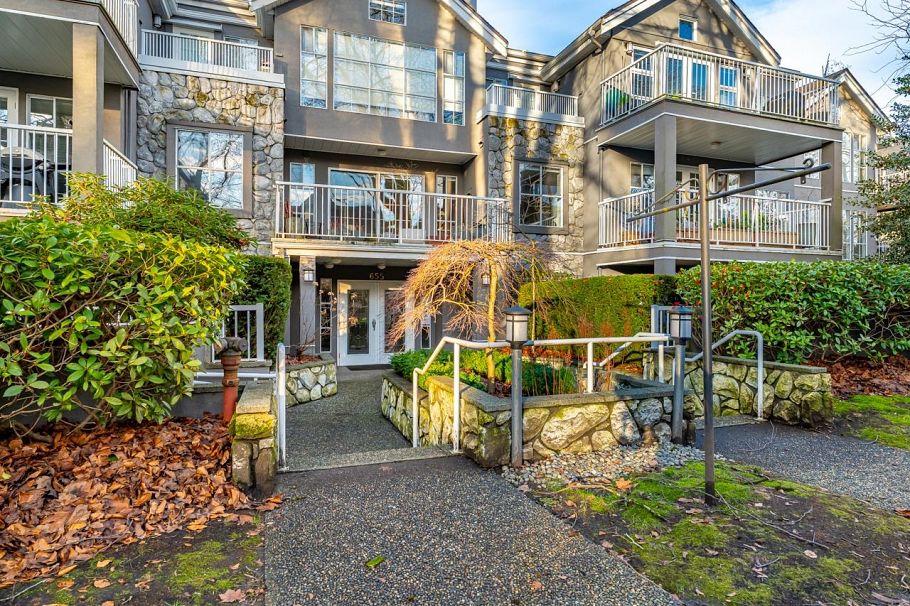 302 655 W 13th Avenue Vancouver, BC - 3