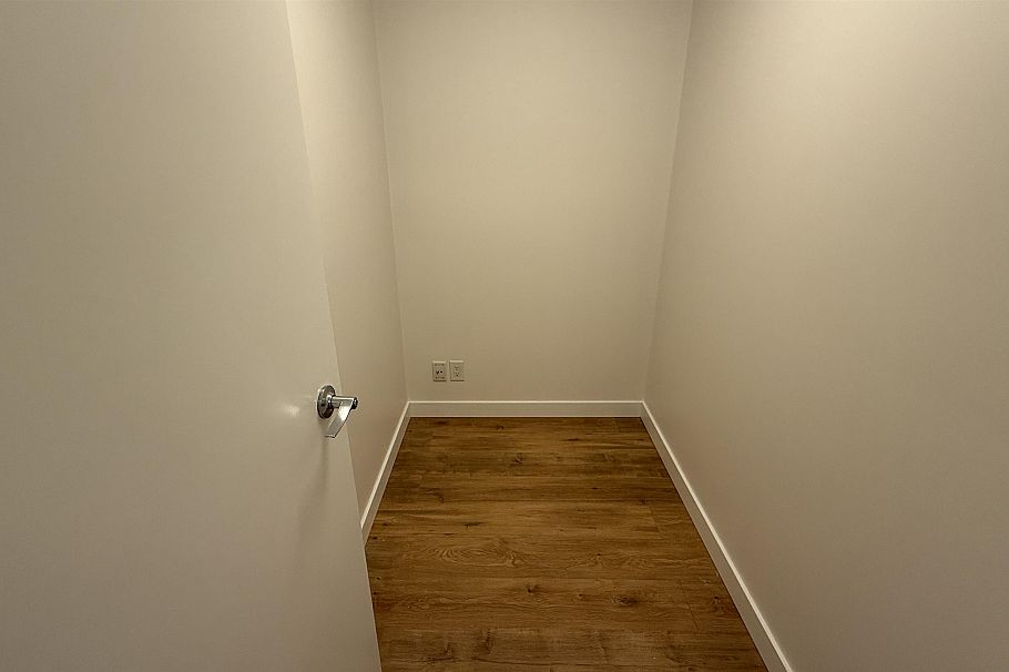 3008 909 MAINLAND STREET, Vancouver BC V6B 1S3 Vancouver, BC - 4