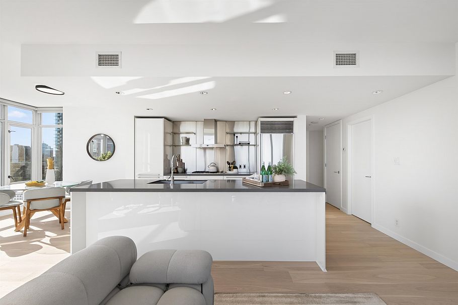 2601 788 Richards Street Vancouver, BC - 18